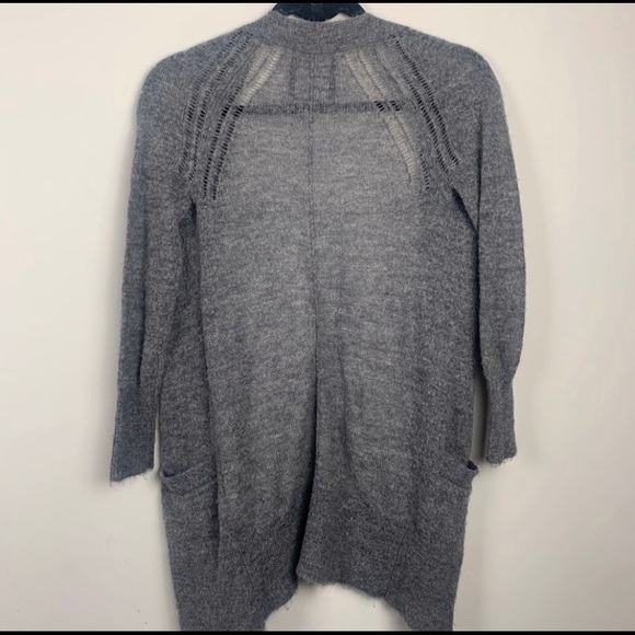 s a l e 🦊 American Eagle cardigan - Picture 6 of 8